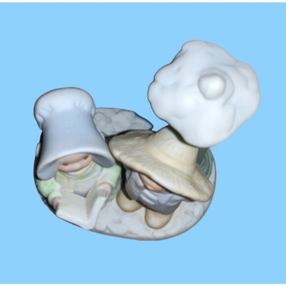 CIRCLE OF FRIENDS Figurine- JOY TO THE WORLD By MASTERPIECE  Homco 1992 - Picture 12 of 14